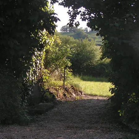 Domaine La Poujade לינה וארוחת בוקר