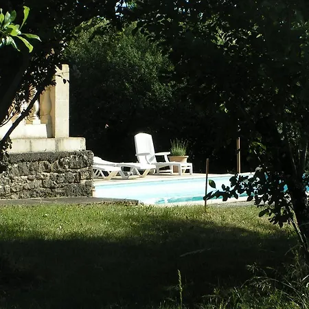 Domaine La Poujade לינה וארוחת בוקר *